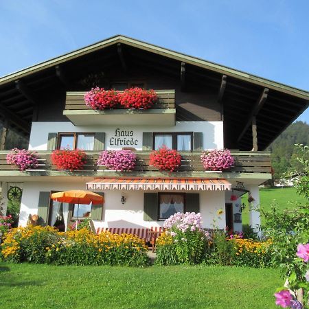 Haus Elfriede Hotel Reit im Winkl Exterior photo