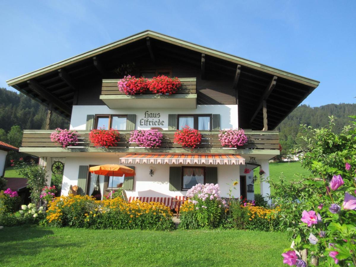 Haus Elfriede Hotel Reit im Winkl Exterior photo